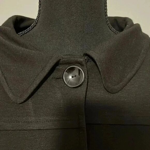 New directions 3 Button Black Jacket - Picture 4 of 8